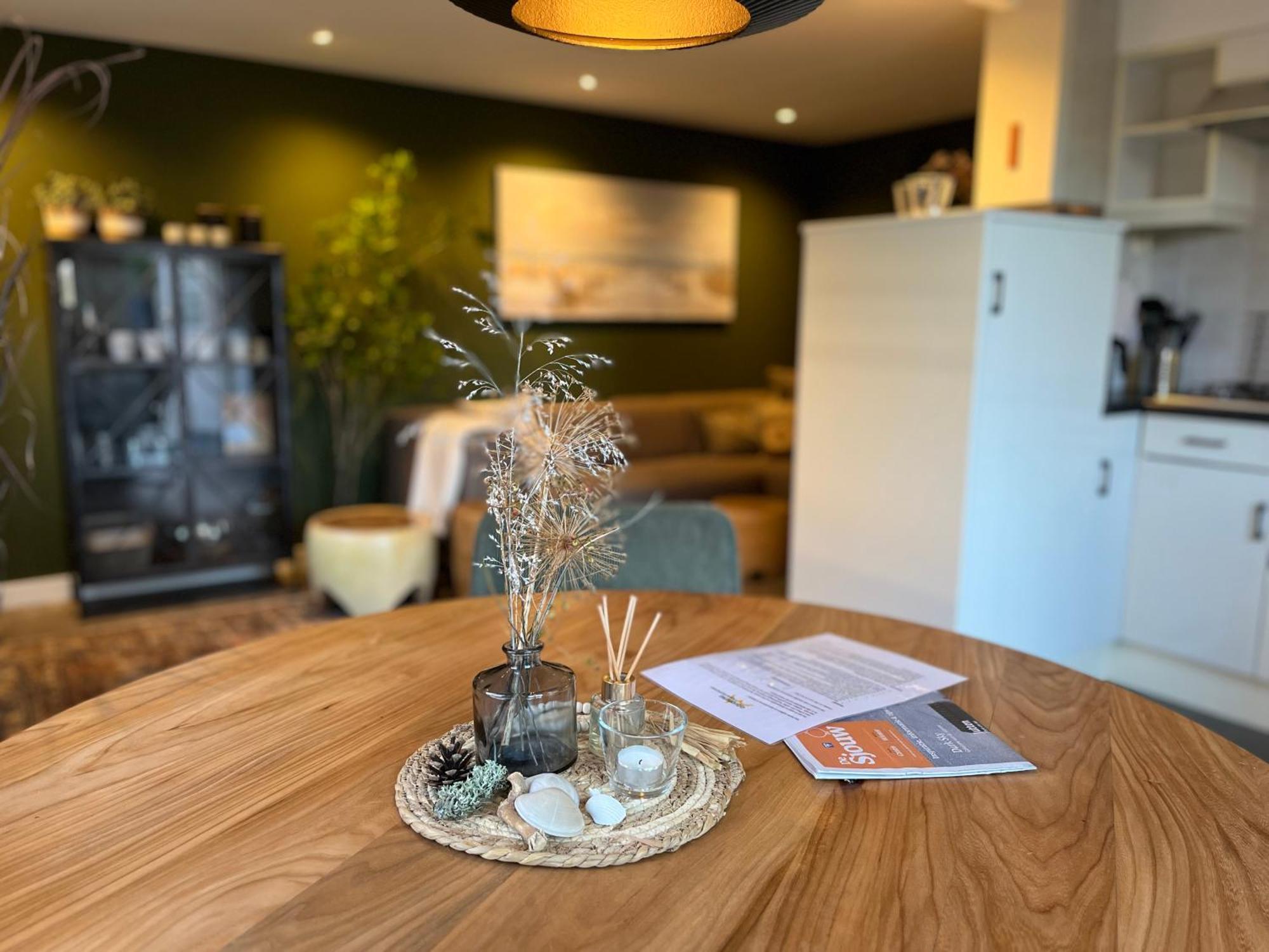 It Buthus Apartment Baaiduinen Luaran gambar